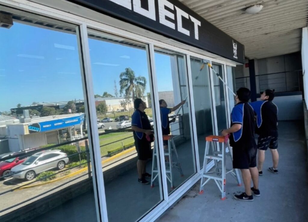 Commercial Window Cleaning Sydney - mercedescleaning